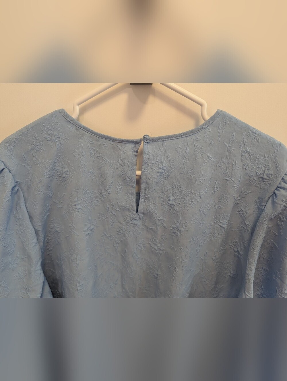 2/$40 Ted Baker Light Blue Puff Sleeve Blouse with textured floral - Picture 5 of 8